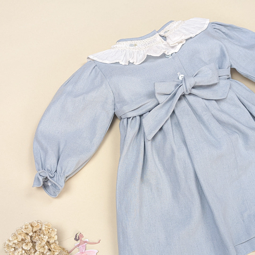 Vestido de lino cuello smock
