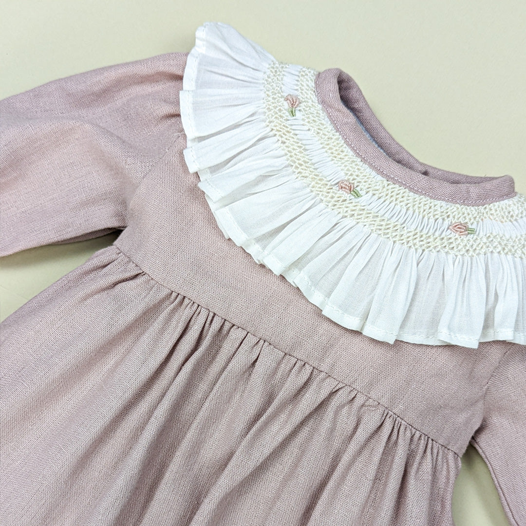 Vestido de lino cuello smock