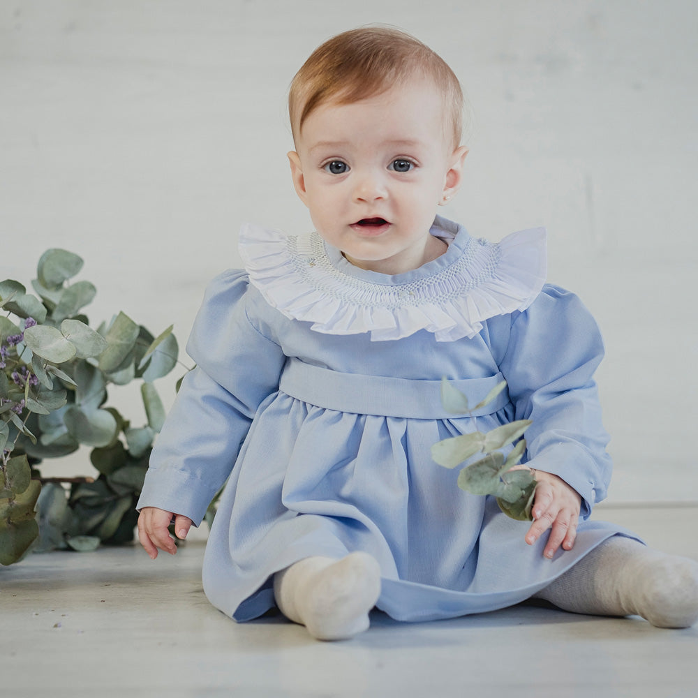Vestido cuello smock de algodón