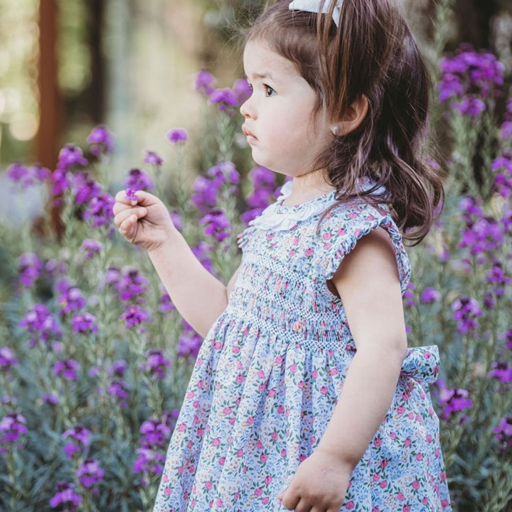 Vestido Clásico smock estampado flores coral